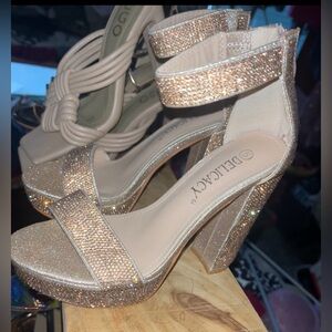 Delicacy Rose Gold Glitter Platform Block Heels 6/6.5